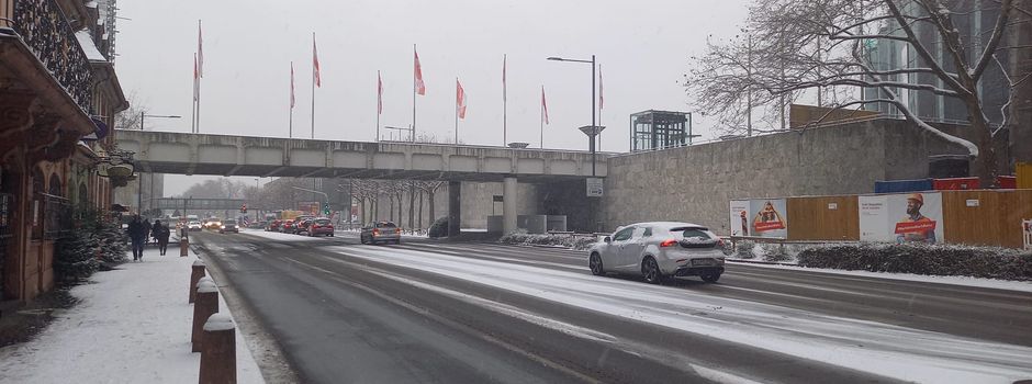 Starke Schneefälle: Erhebliche Verkehrsbehinderungen im Raum Mainz