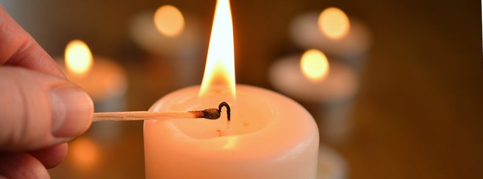 Advent, Advent - ein Lichtlein brennt