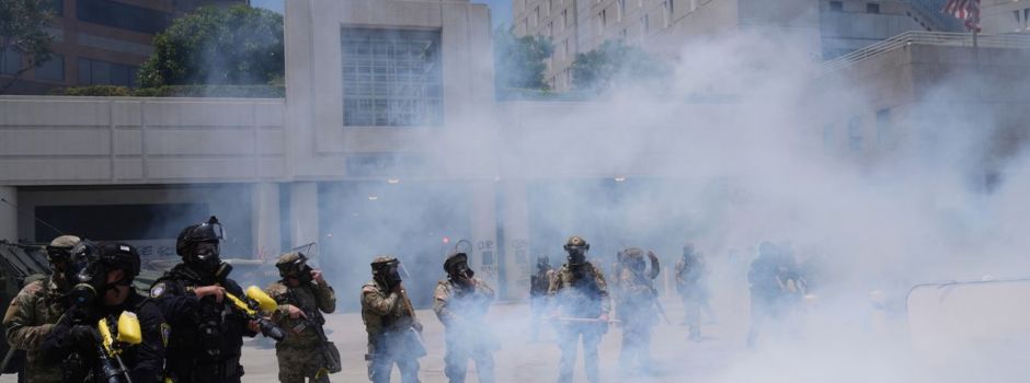 Soldaten in Los Angeles gehen gegen Demonstranten vor