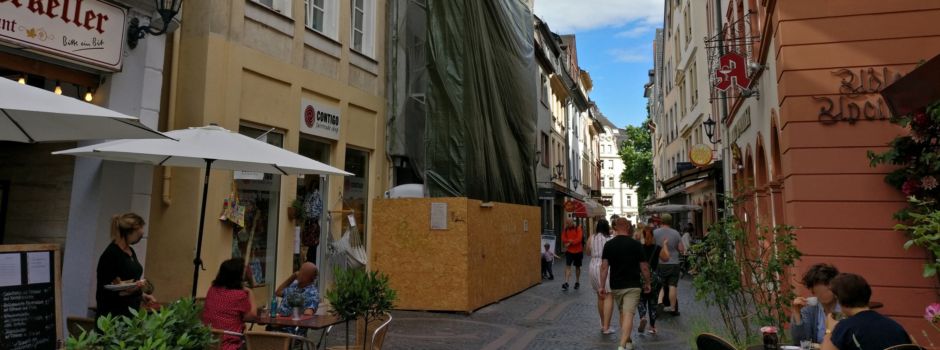 Kontrollen in Mainz: Radfahrer und E-Scooter in Fußgängerzone erwischt