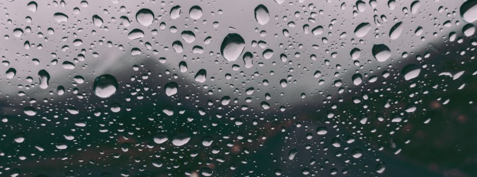 Amtliche Warnung vor Dauerregen in Wiesbaden