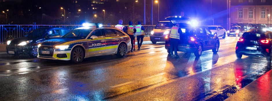 Große Polizeikontrolle sorgt für Stau auf Mainzer Theodor-Heuss-Brücke