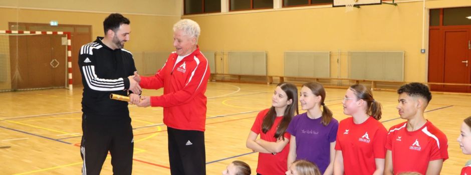 Eine Trainer-Legende der Leichtathletik übergibt den Staffelstab
