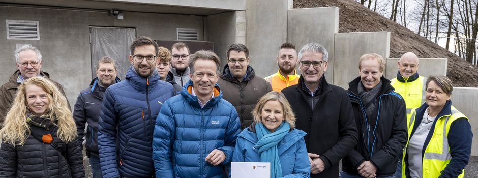 Förderbescheid überreicht