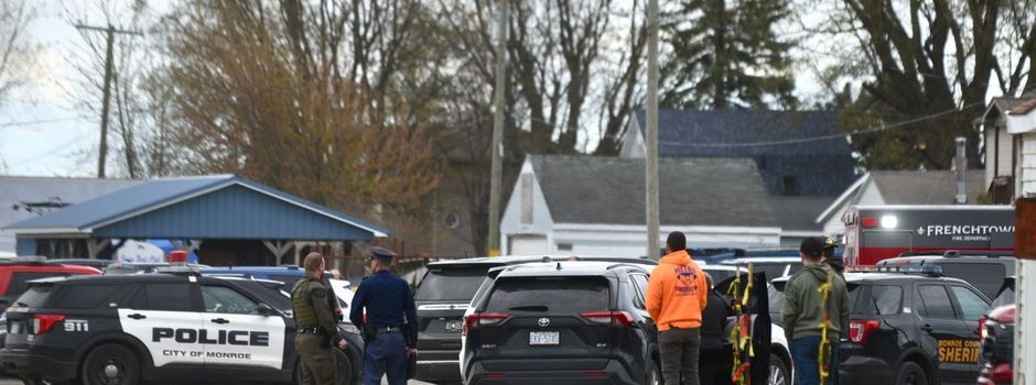 Auto rast in Geburtstagsparty - zwei Kinder tot