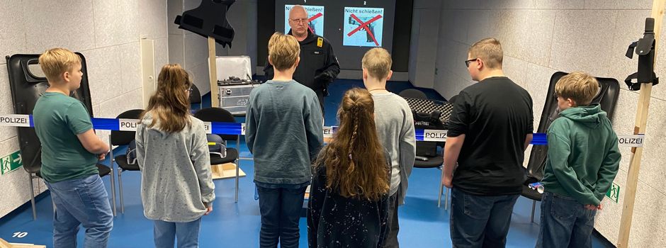 Hunde, Schießhalle, Zellen