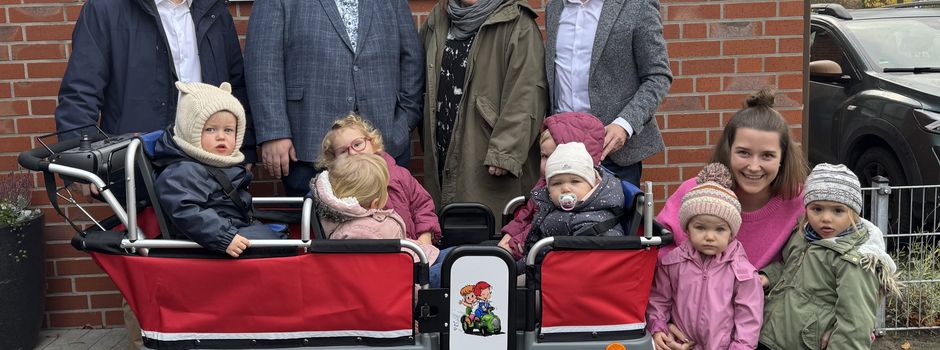 Neuer E‑Turtlebus für die Kita Postweg dank Kreissparkasse-Stiftung