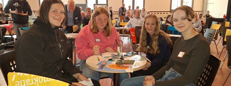 Jugendkonferenz aller Kommunen im EWerk in Eschwege: Unsere JUZ Räume im Rampenlicht