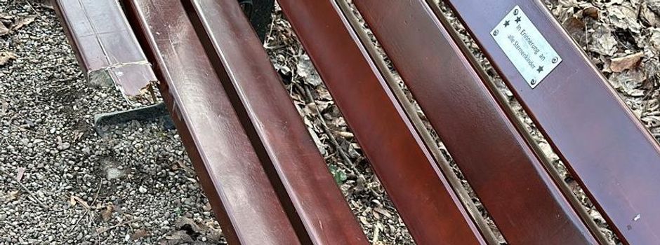 Rheidt: Sternenkinder-Bank am VVR-Spielplatz angesägt
