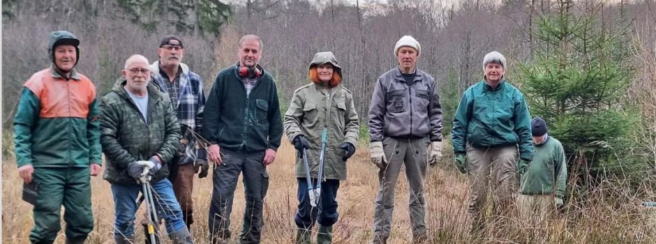 Pflegeeinsatz am Feuchtgebiet im Schwollener Wald