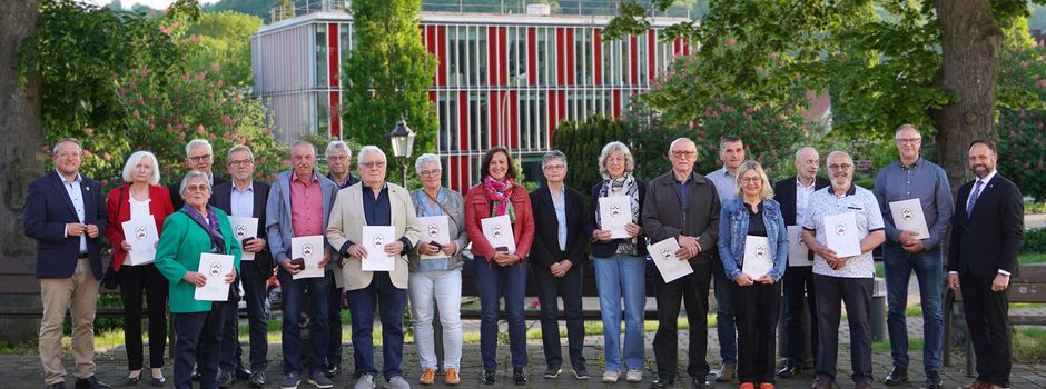 Stadt Rotenburg ehrt langjähriges kommunalpolitisches Engagement