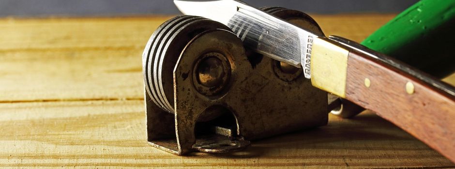 Mobiler Messer- und Scherenschleifer