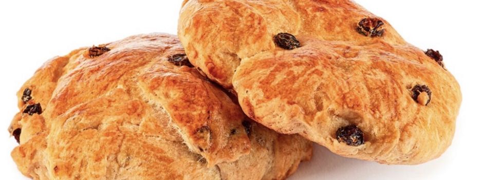 Heiße Wecken verdrehen: 
alte Tradition lebt auf