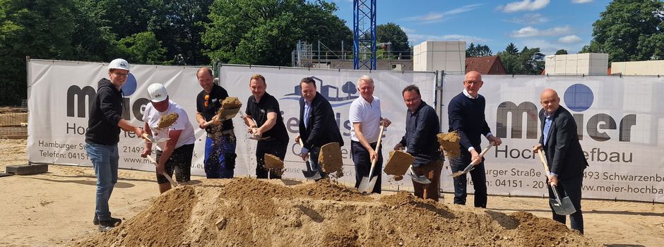 Spatenstich für die Erschließung des "Holzhof"  