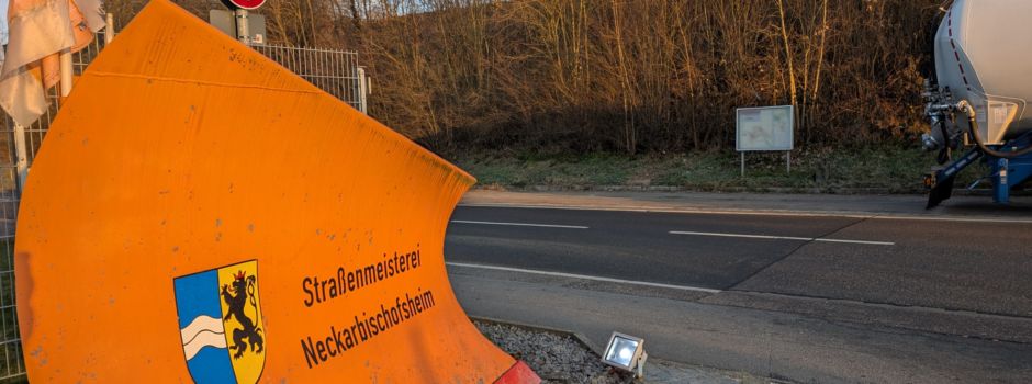 Parkraum gegenüber Straßenmeisterei gesperrt