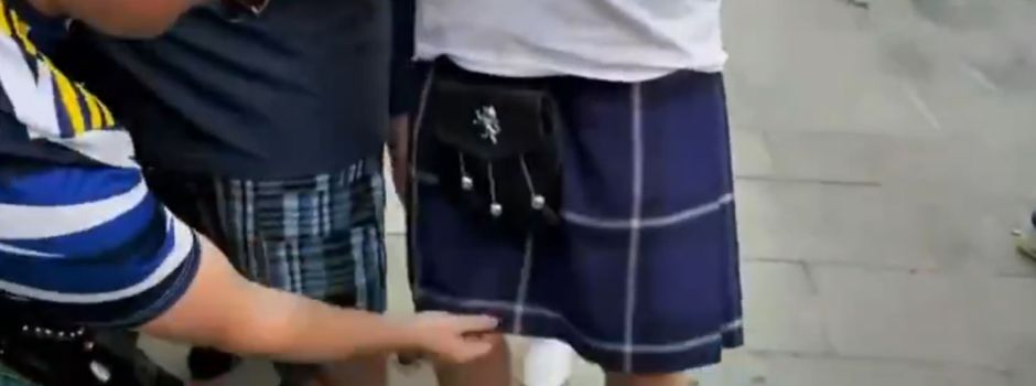 Vor EM-Start in Deutschland: Schotten-Fan vor laufender Kamera entblößt