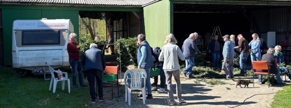 Vorbereitung des Maibaums