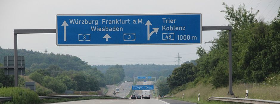 Nächtliche Tragödie: Person auf A3 bei Montabaur getötet
