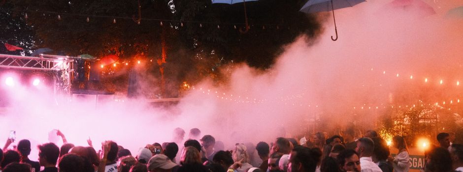 Open Air Rave in Augsburg: Techno am Strand