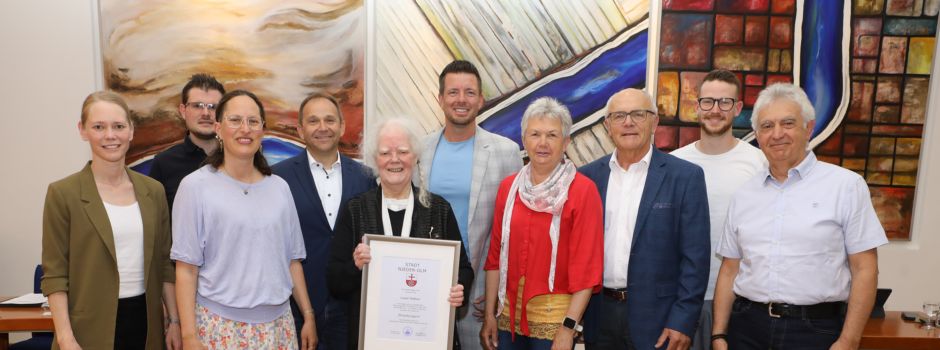 Verdienstvolle Künstlerin wird Ehrenbürgerin von Nieder-Olm