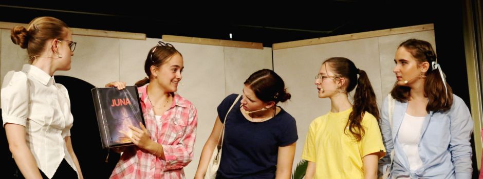 Rheidt: Zauberhafte Märchenwelt der Theaterjugend