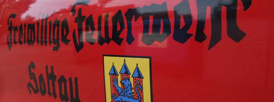 Schuppen in Brand
