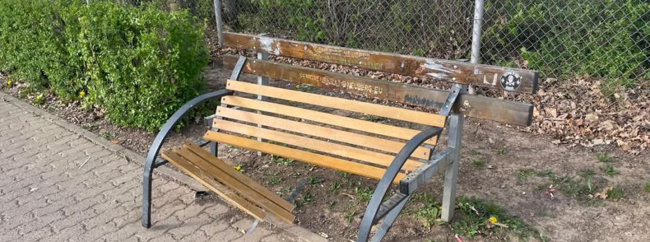 Wiederholte Zerstörung einer Bank am Sportplatz in Neuberg – Täter gesucht