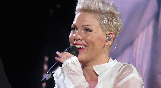 Ministerpräsidentin Dreyer lädt US-Star Pink ein