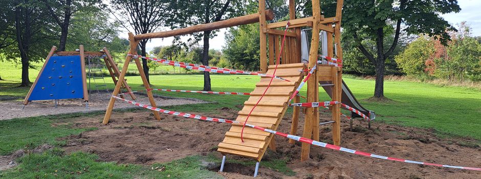 Freizeitanlage/Spielplatz an der Grillhütte erhält neue Spielekombination