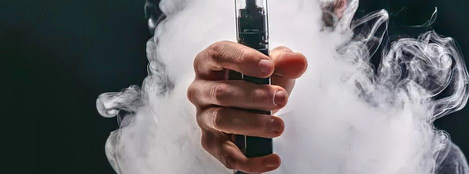 Vapes: Der süße Dampf mit gefährlichen Nebenwirkungen