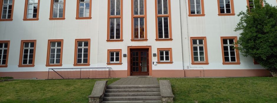 Nach Kündigung: Uni-Präsident trifft sich mit Caveau-Betreiber