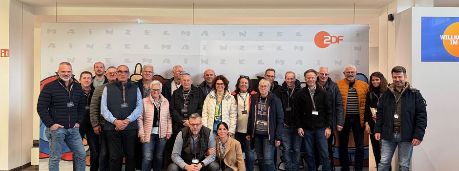 Blick hinter Kulissen und Politik