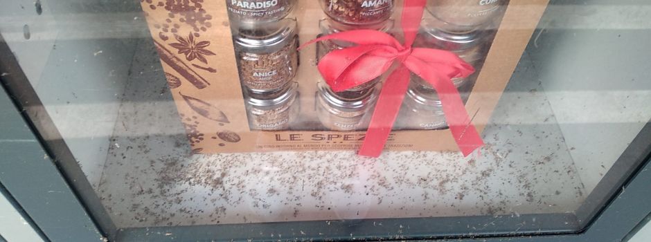 „Hunderte tote Fliegen“ in Mainzer Verkaufsautomat: Das sagt der Betreiber