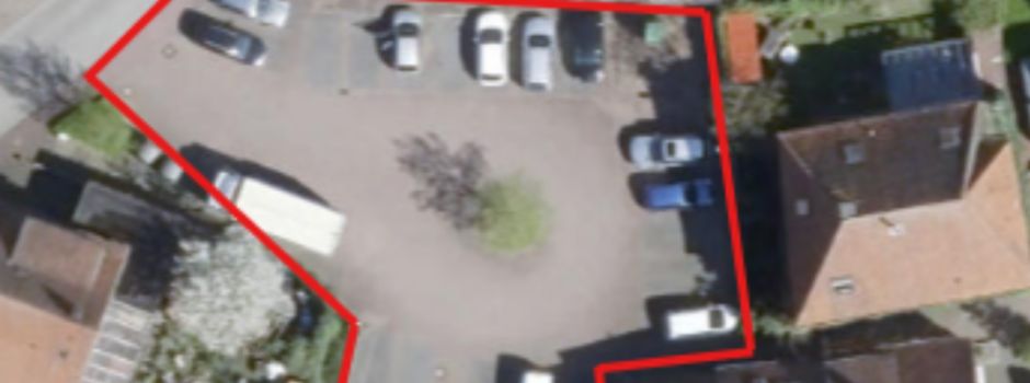 Parkplatzsperrung Lindenstraße!