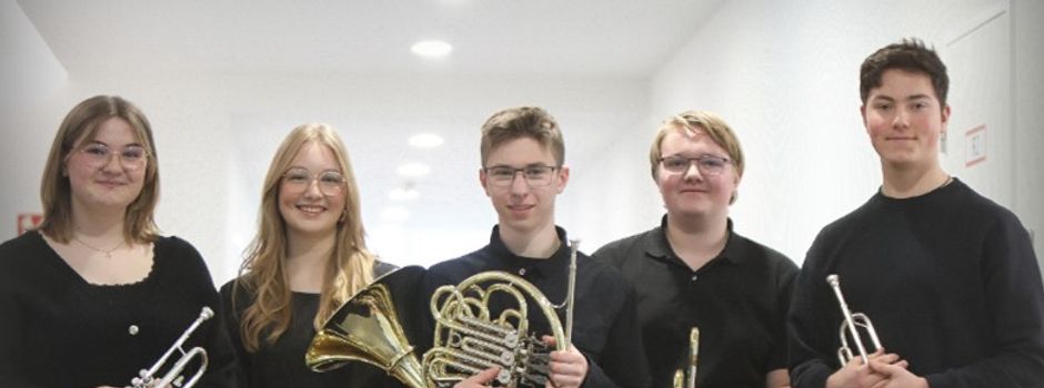 Blechbläser lösen Panflöte beim Adventskalender ab