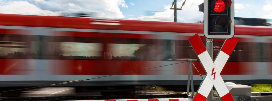 51-jähriger Soltauer überquert Gleise – Zugführer leitet Notbremsung ein