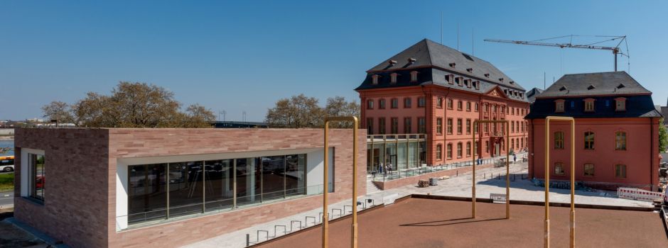 Nach sechs Jahren Bauzeit: Neuer Landtag vor der Eröffnung