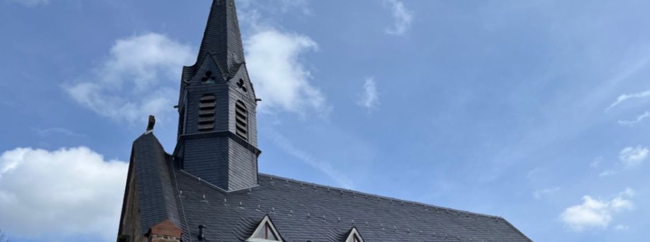 Förderbescheid übergeben: Gemeinde unterstützt „Zentrum Alte Kirche“