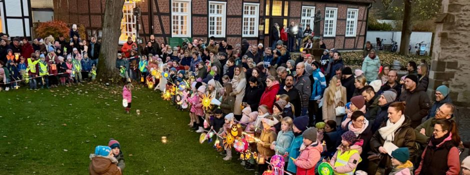Über 20 Jahre gelebte Tradition: St. Martinsumzug 2025 in Clarholz begeistert Groß und Klein