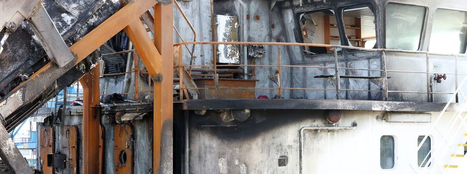Großer Brandschaden auf Öltanker - Verpuffung an Bord?