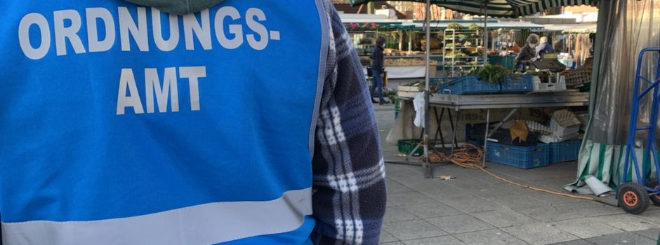 Ordnungsamt kontrolliert Einhaltung der Maskenpflicht