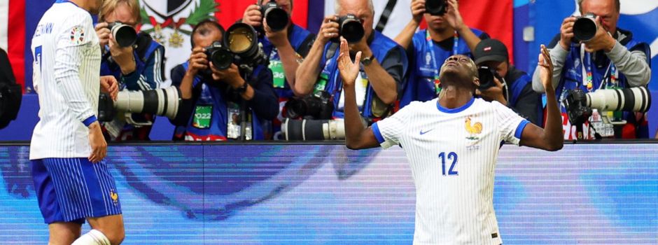 Späte Erlösung mit Eigentor: Frankreichs Minimalisten weiter