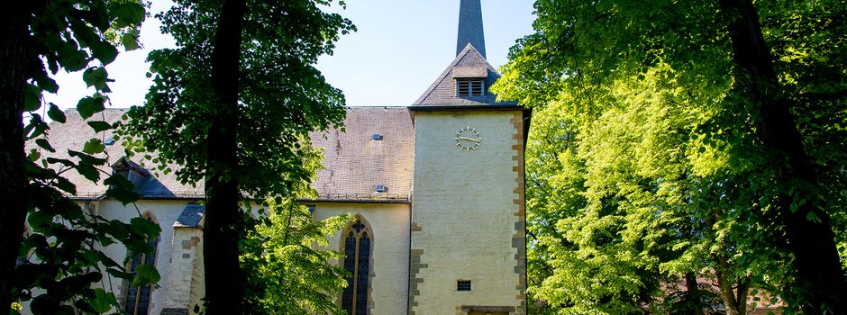 Feierliche Erstkommunion in Clarholz: 27 Kinder empfangen die Eucharistie