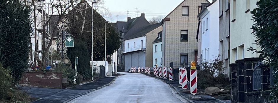 Bahnhofstraße hat neue Asphaltdecke!