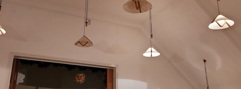 Zwergenland führt Schneewittchen im Pflegeheim Koserow auf