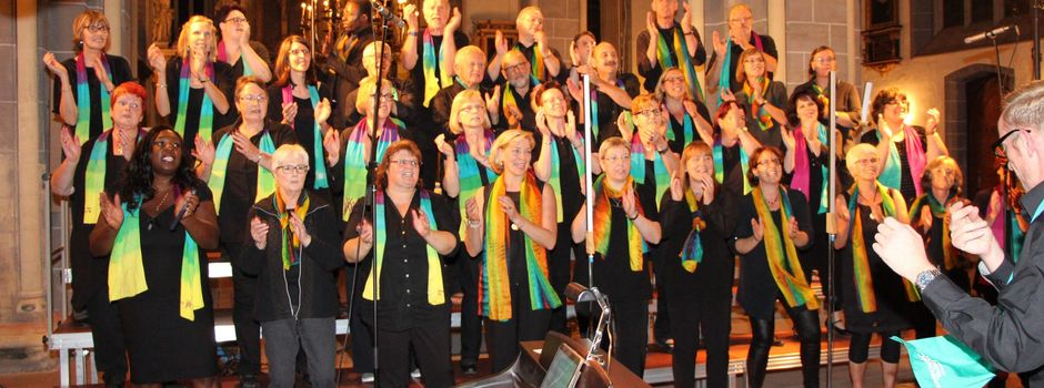 Herzebrocker Rainbow-Gospelchor bei Gospelkirchentag in Braunschweig