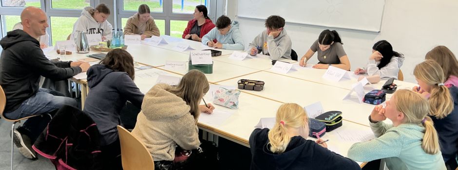 Kreatives Schreiben hautnah – Schreibworkshop mit Arne Kilian an der VZG