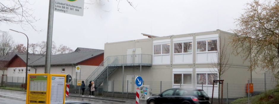 Chaos an neuen Bushaltestellen in Lülsdorf