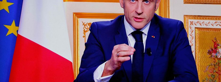 Macron in Politikkrise unter Druck - EU blickt nach Paris