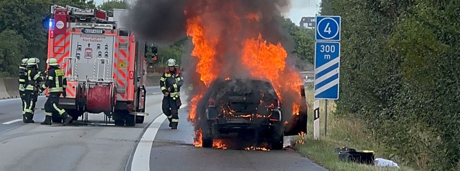Auto brennt auf A671 bei Mainz-Kastel